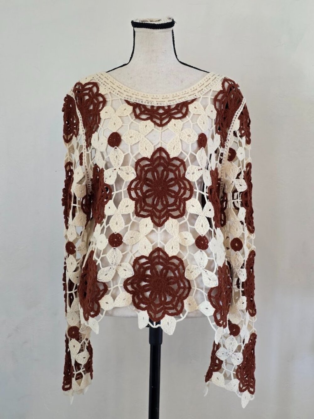 Cloth By Design Boho Crochet Lace Long-Sleeve Top - Cream/Brown - Size L
